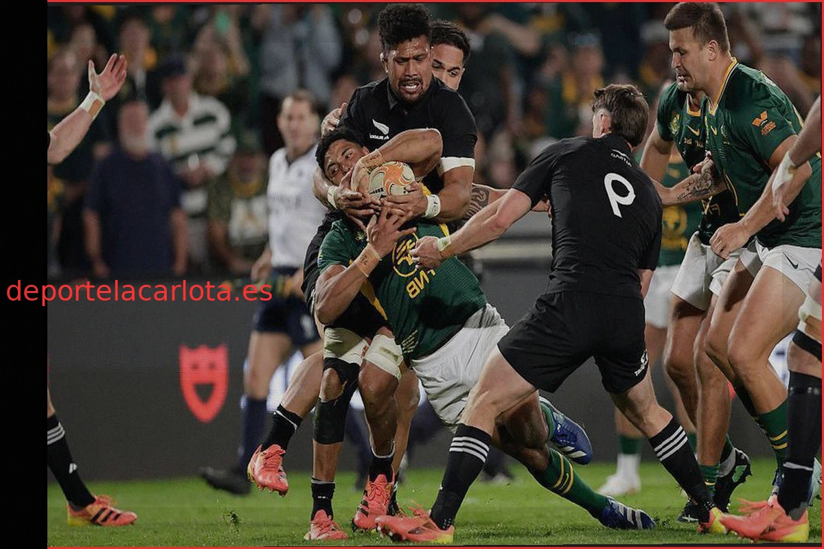 Richie Mo'unga regresa a los All Blacks para el crucial encuentro contra los Lions