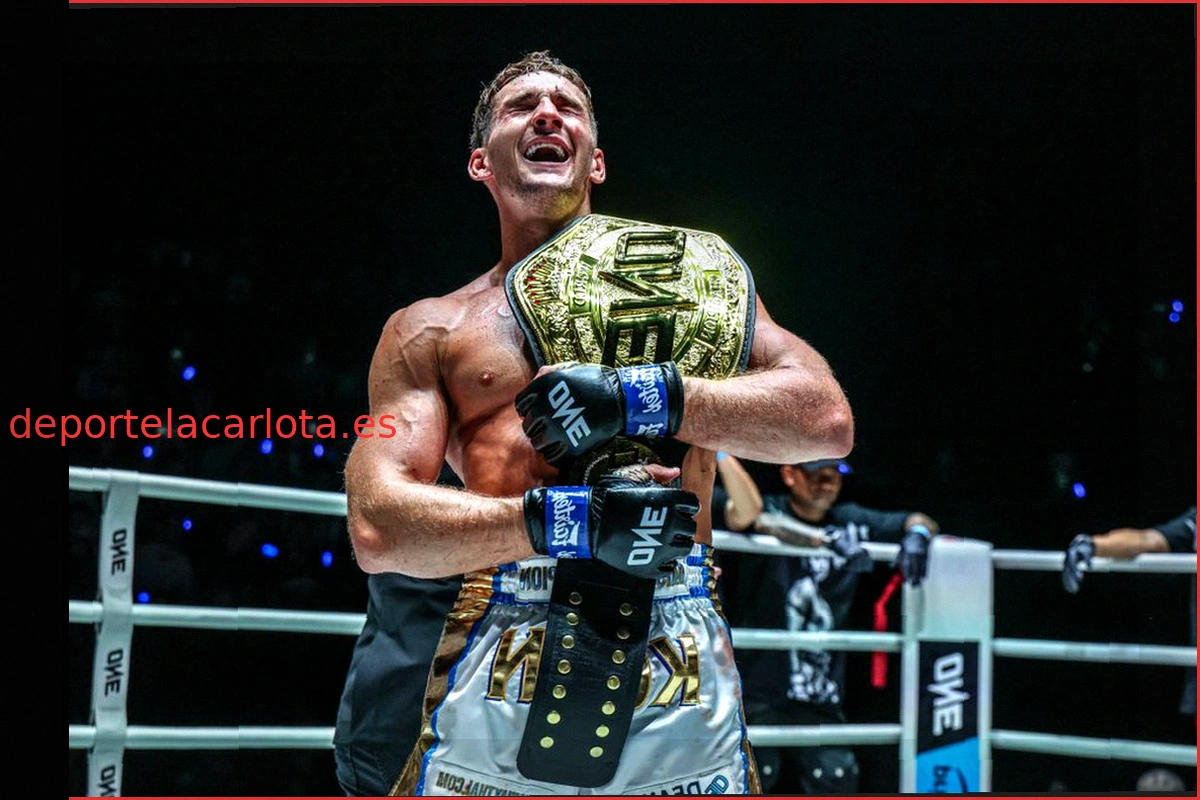 El Riesgo del Kickboxing de Nico Carrillo Podría Llevarlo a la Historia