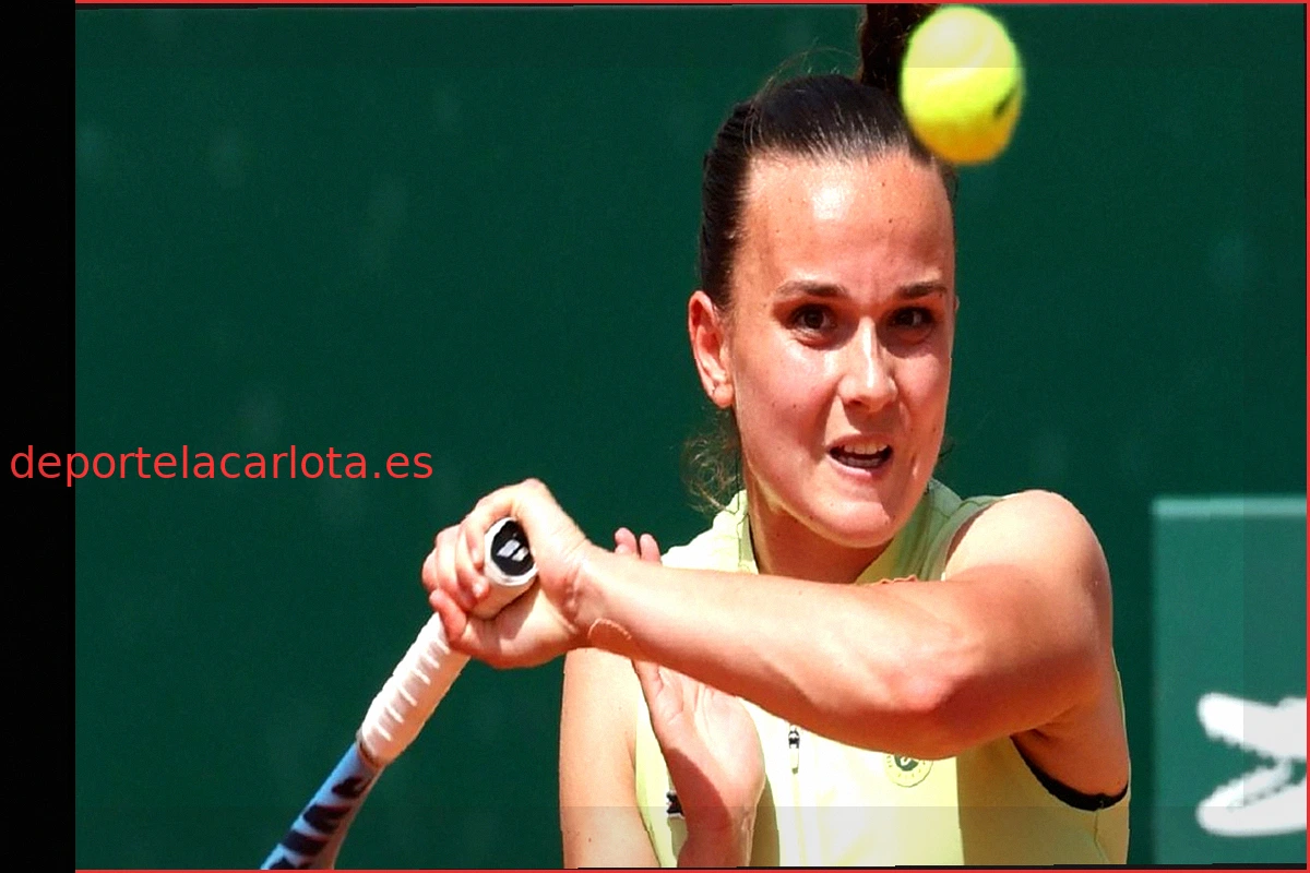 Clara Burel remonta y gana en Valencia, primer título tras lesión de rodilla