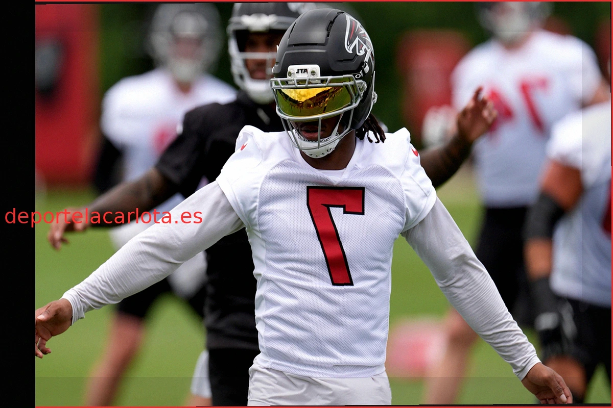 Bijan Robinson comparte mensaje de Matthew McConaughey tras histórico contrato con los Falcons